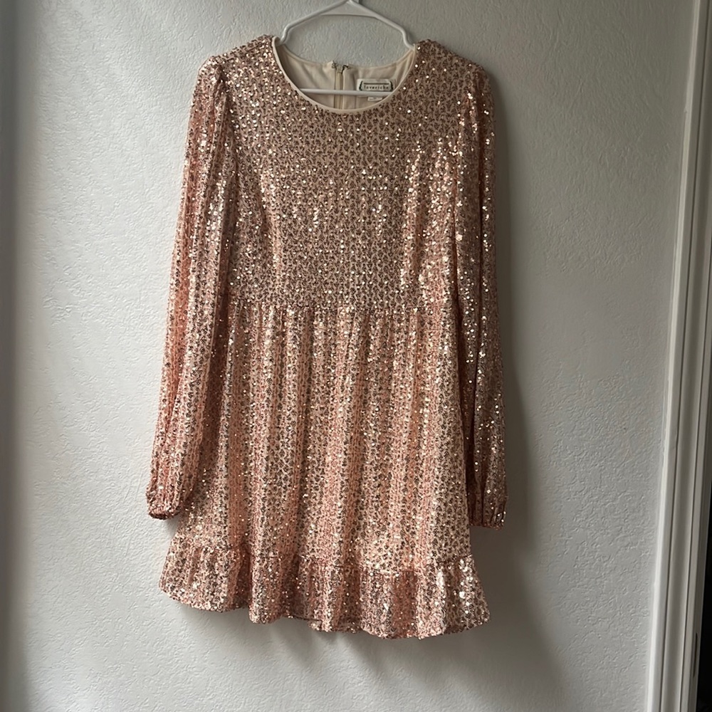 Women’s dress